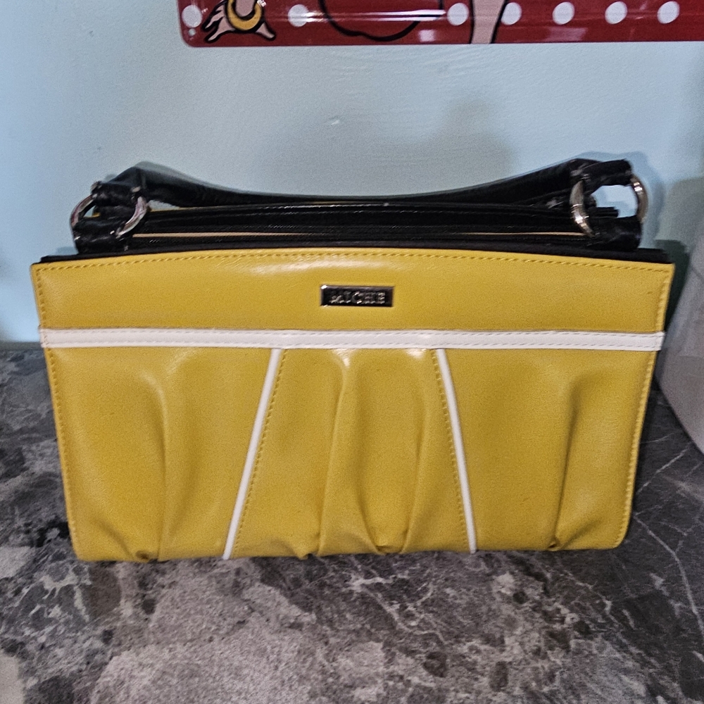 Miche Classic Base Bag with 3 Interchangeable Shell Covers